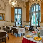 Hotel Eurostars Park Maximilian 4*