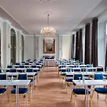 Eurostars Park Maximilian 4*