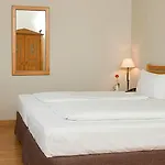 Eurostars Park Maximilian Hotel 4*