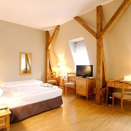 Eurostars Park Maximilian 4*